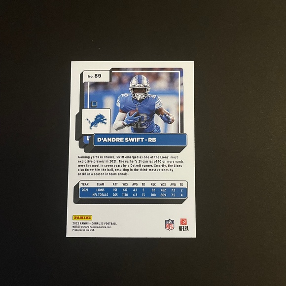D'Andre Swift: Detroit Lions, Running Back 2022 Panini Donruss Football #89 - Picture 2 of 2